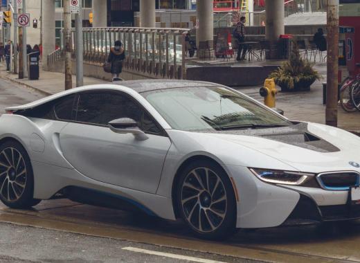 Location ou achat d'une voiture : quelle option vous convient le mieux ?